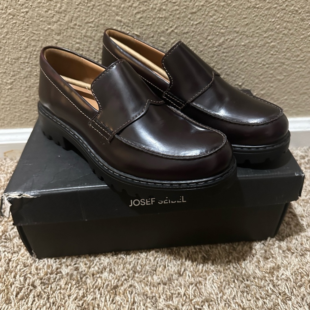 Josef Seibel Marta 22 in Bordeaux for women